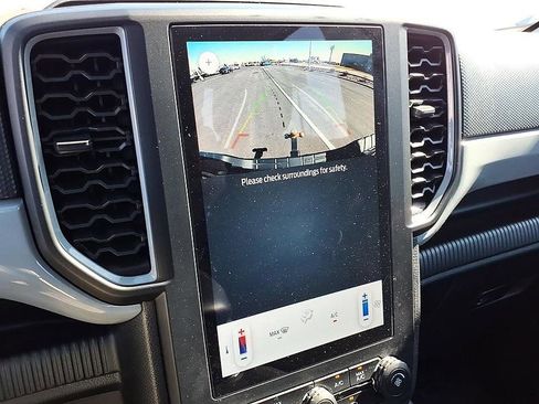 Used 2024 Ford Ranger XL w/ Trailer Tow Package image 31