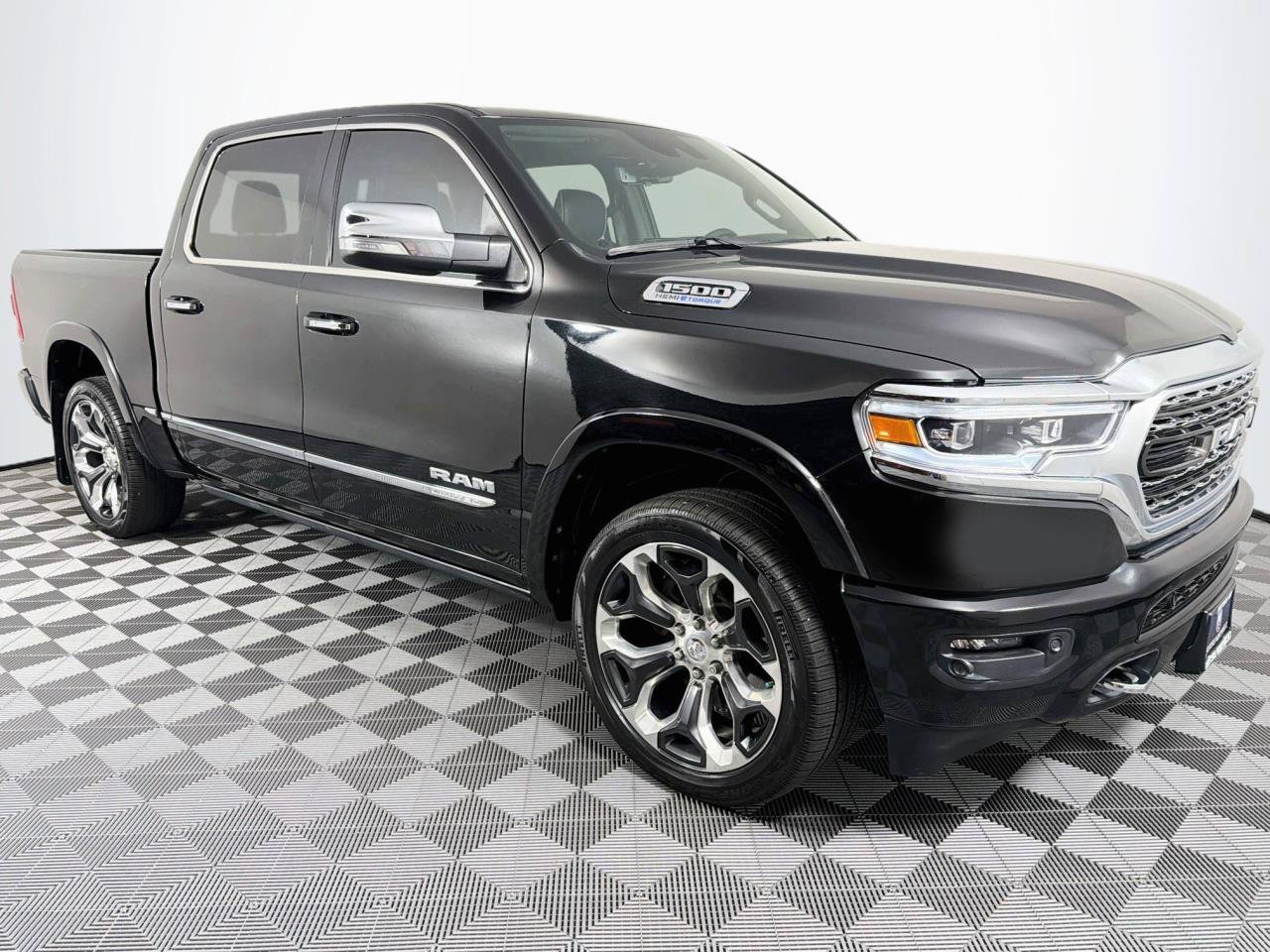 Used 2022 RAM 1500 Limited AWD/4WD image 28