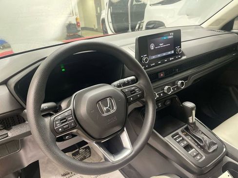 Used 2024 Honda CR-V EX image 14