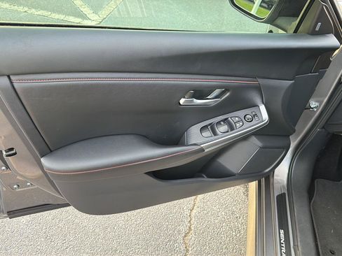 Used 2024 Nissan Sentra SR FWD image 16
