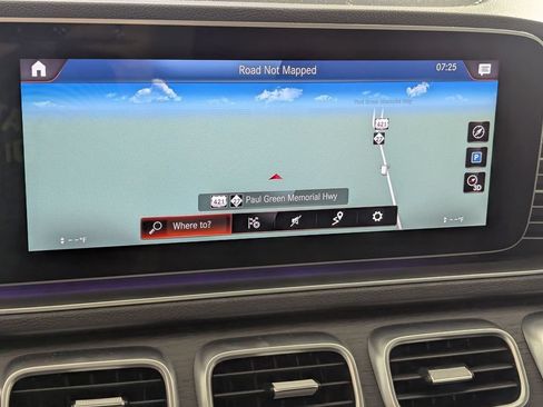 Used 2022 Mercedes-Benz GLE 450 4MATIC image 22