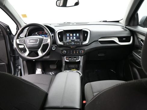 Certified 2024 GMC Terrain SLE image 21