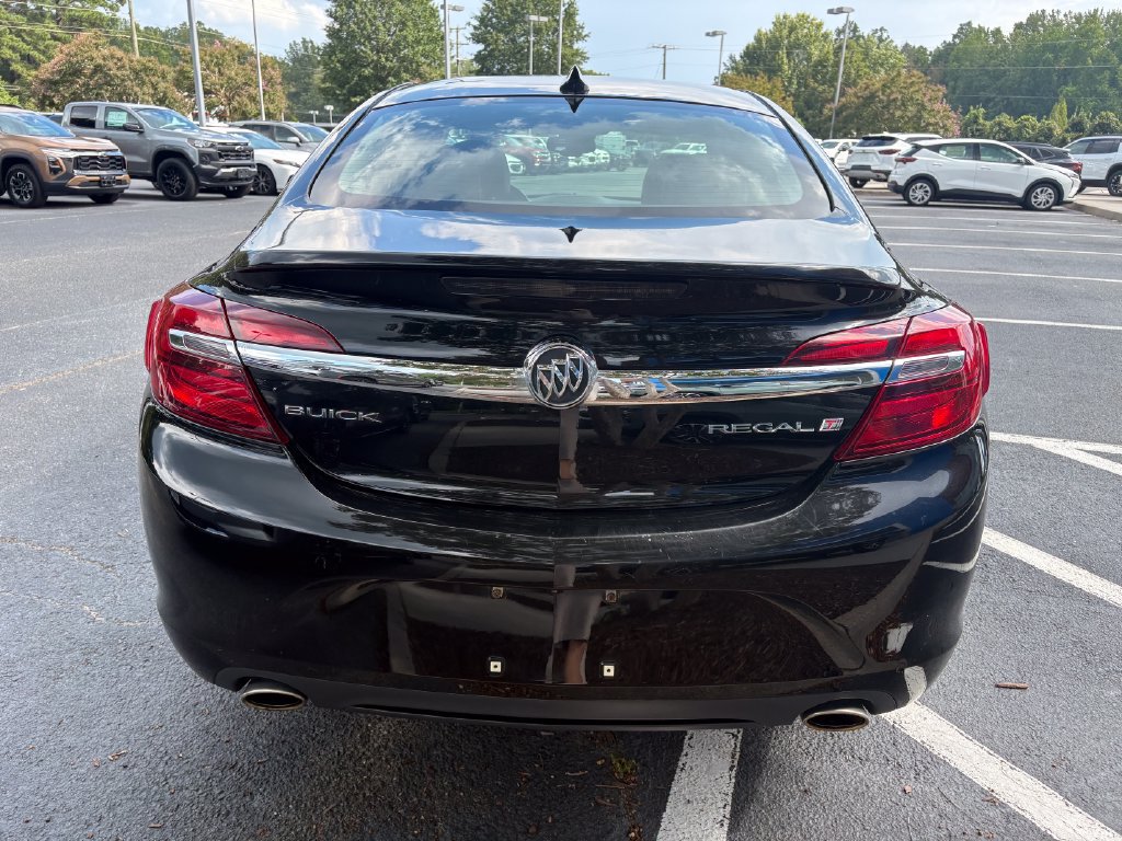 Used 2017 Buick Regal Sport Touring FWD image 14