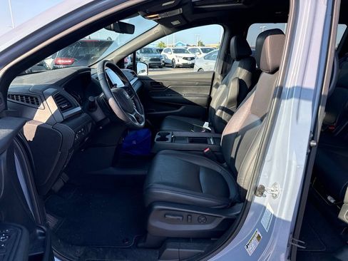Certified 2023 Honda Odyssey Sport image 17
