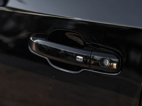 Used 2021 Chevrolet Silverado 1500 RST image 40