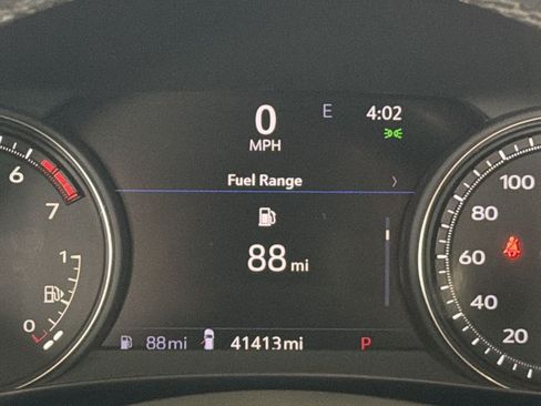 Used 2023 Cadillac XT4 Sport w/ Technology Package FWD image 16