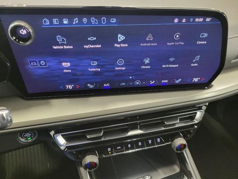 Certified 2025 Chevrolet Traverse LT AWD/4WD image 7
