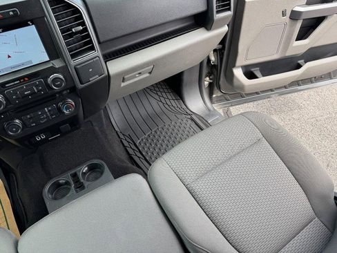Used 2018 Ford F150 XLT w/ Equipment Group 302A Luxury AWD/4WD image 15