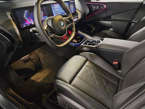 Certified 2025 BMW X3 xDrive30i w/ Premium Package image 10