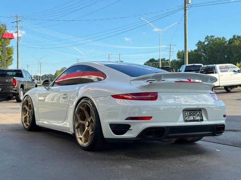 Used 2015 Porsche 911 Turbo S image 5
