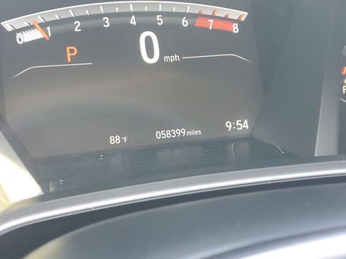 Used 2021 Honda CR-V Touring image 25