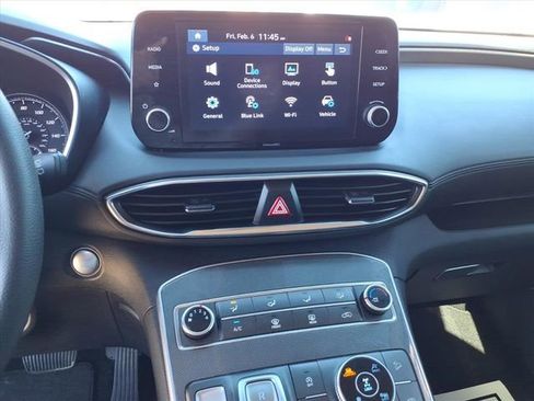 Used 2022 Hyundai Santa Fe SEL image 16