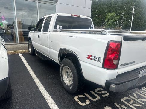 Used 2003 Chevrolet Silverado 1500 LT w/ Off-Road Package AWD/4WD image 6