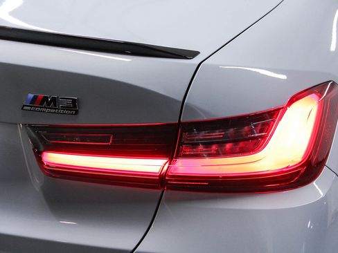 Used 2025 BMW M3 Competition w/ Executive Package image 7