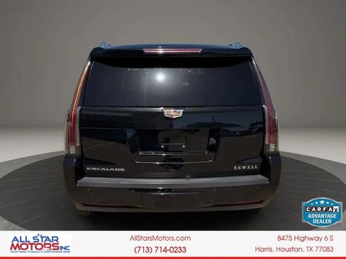 Used 2019 Cadillac Escalade Platinum w/ Escalade Sport Edition AWD/4WD image 8