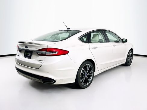 Used 2017 Ford Fusion Titanium FWD image 9