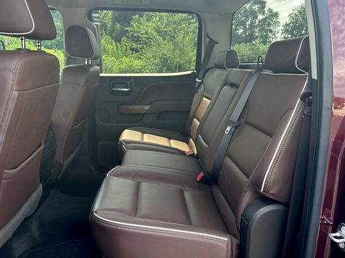 Used 2016 Chevrolet Silverado 3500 High Country w/ Duramax Plus Package AWD/4WD image 17