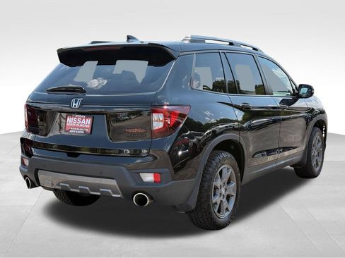 Used 2024 Honda Passport TrailSport image 6