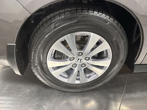 Used 2015 Honda Odyssey EX-L image 13