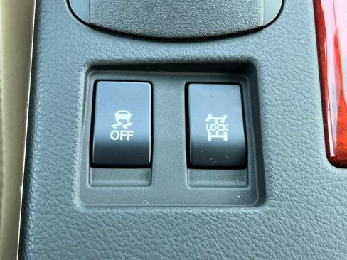 Used 2011 Lexus RX 350 AWD w/ Premium Pkg image 31