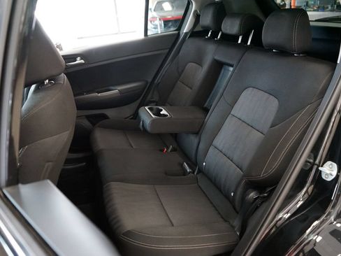 Used 2020 Kia Sportage LX AWD/4WD image 43