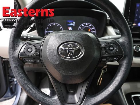 Used 2024 Toyota Corolla LE FWD image 10