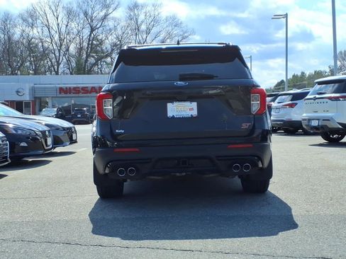 Used 2022 Ford Explorer ST w/ Equipment Group 401A AWD/4WD image 5