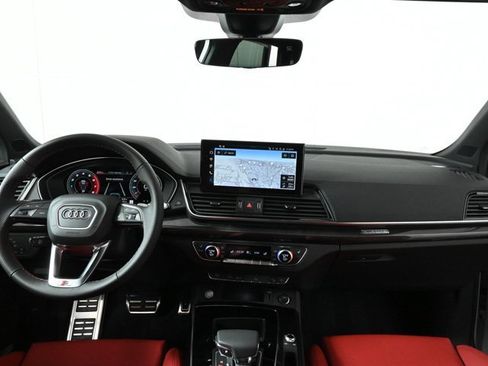 New 2025 Audi SQ5 Premium Plus image 18