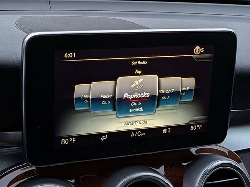 Certified 2017 Mercedes-Benz GLC 300 4MATIC image 20