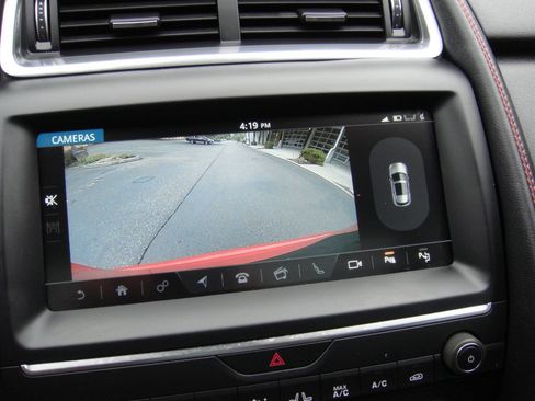 Used 2018 Jaguar E-PACE First Edition image 20