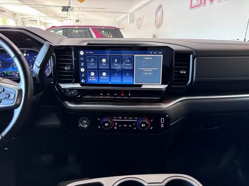 Certified 2022 Chevrolet Silverado 1500 LT image 17