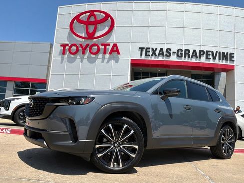 Used 2026 MAZDA CX-50 AWD 2.5 S w/ Premium Package image 2