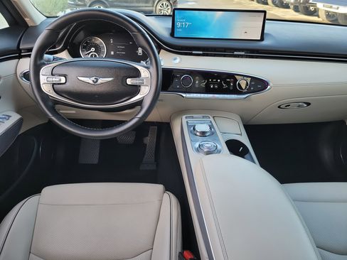 Certified 2023 Genesis GV70 2.5T w/ Advanced Package image 6