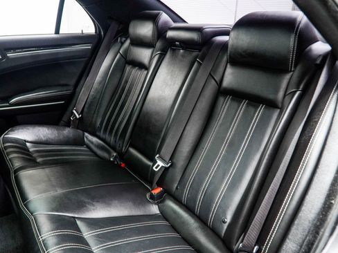 Used 2022 Chrysler 300 S RWD image 42