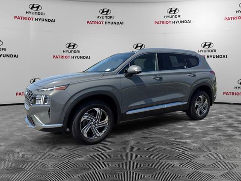 Used 2023 Hyundai Santa Fe SEL w/ Premium Package image 7