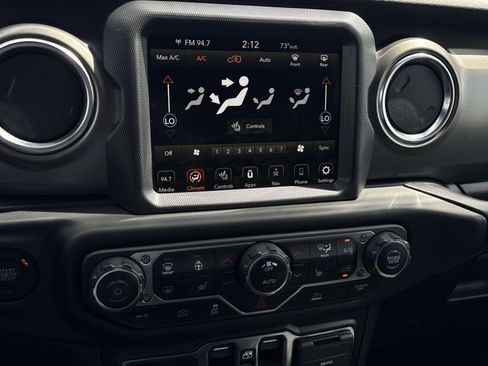 Used 2023 Jeep Wrangler Unlimited Rubicon 4xe w/ Cold Weather Group AWD/4WD image 21