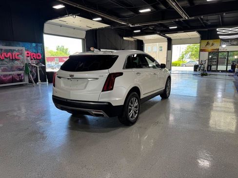 Used 2023 Cadillac XT5 Premium Luxury w/ LPO, Floor Liner Package AWD/4WD image 5