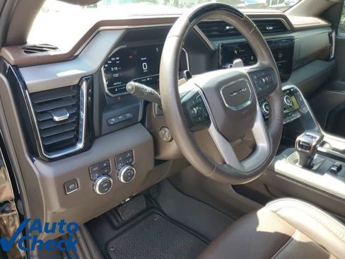 Used 2023 GMC Sierra 1500 Denali AWD/4WD image 18