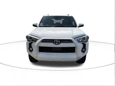 Used 2023 Toyota 4Runner SR5 Premium w/ Moonroof Package RWD image 8