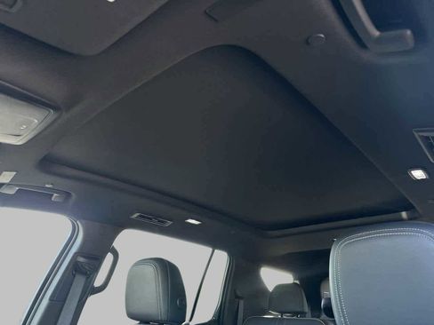 New 2026 Chevrolet Traverse High Country image 18