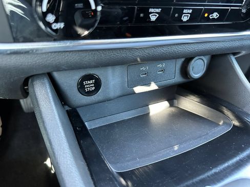Used 2024 Nissan Rogue S FWD image 28