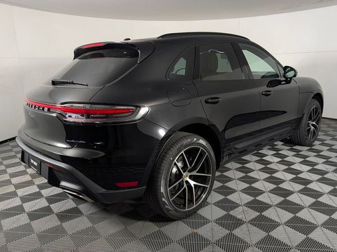 New 2026 Porsche Macan image 7