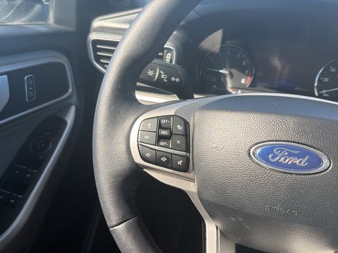 Certified 2024 Ford Explorer XLT w/ Equipment Group 202A AWD/4WD image 23