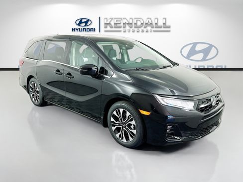 Used 2025 Honda Odyssey Elite image 1