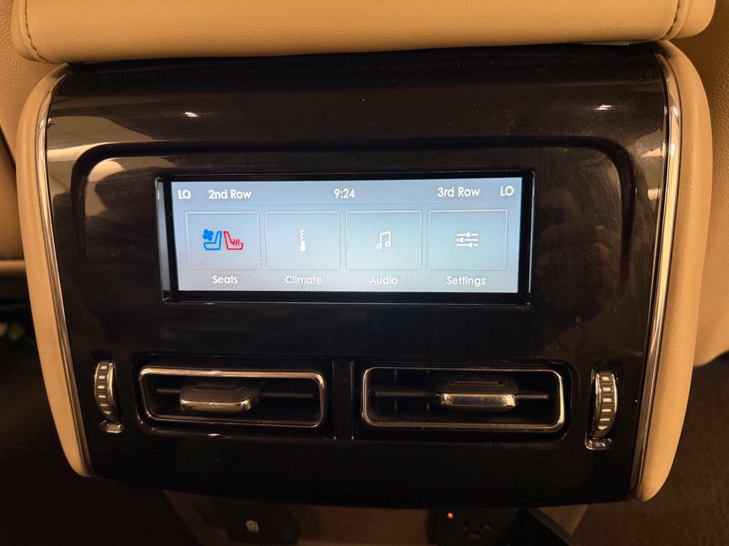 Used 2020 Lincoln Aviator Reserve w/ Equipment Group 201A AWD/4WD image 18