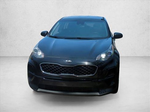 Used 2025 Kia Sportage EX FWD image 2