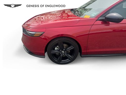 Used 2023 Honda Accord Sport image 3