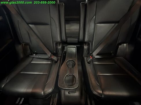 Used 2016 Toyota Highlander XLE AWD/4WD image 34