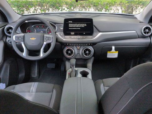 New 2026 Chevrolet Blazer LT w/ Midnight/Sport Edition FWD image 20