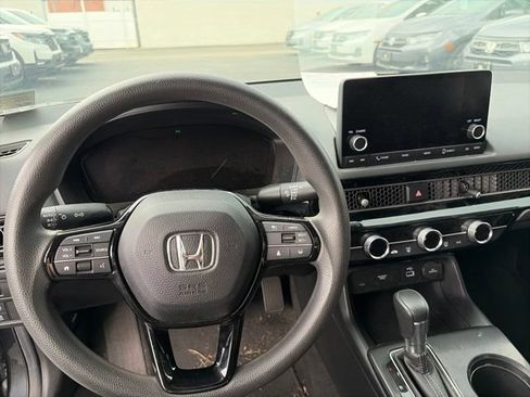 Used 2024 Honda Civic LX image 10